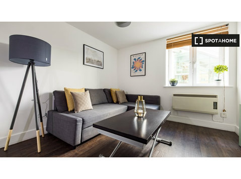 Apartamento de 1 dormitorio en alquiler en Lambeth, Londres - Pisos