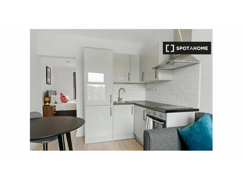 1-Zimmer-Wohnung zu vermieten in Devonshire House, London - Wohnungen