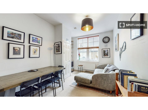 Londra, Londra'da kiralık 1 yatak odalı daire - Apartman Daireleri