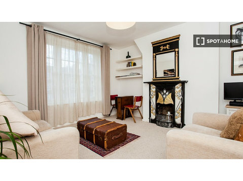 Do wynajęcia apartament z 1 sypialnią w Prince's w Londynie - Mieszkanie