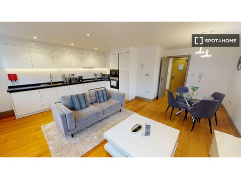 1-bedroom apartment for rent in Strand-On-The-Green, London - Apartments