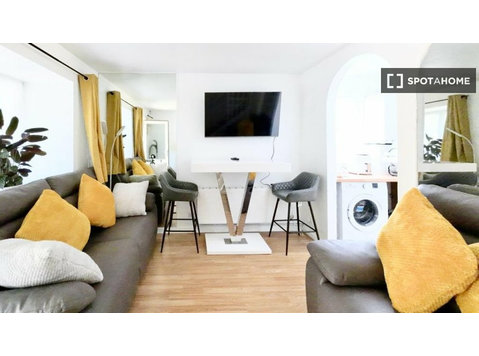 Apartamento de 1 quarto para alugar em Thamesmead, Londres - Apartamentos