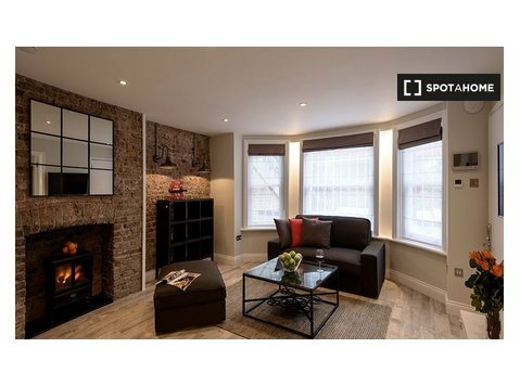 Apartamento de 1 dormitorio en alquiler en West Hampstead,… - Pisos
