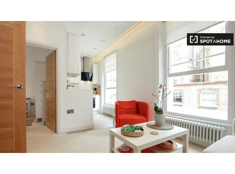 1-bedroom flat to rent in Kensington & Chelsea,  London - Dzīvokļi