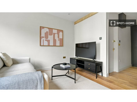 1-bedroon apartment for rent in London - 	
Lägenheter