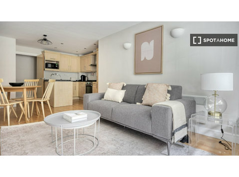 Londra'da kiralık 1 yatak odalı daire - Apartman Daireleri
