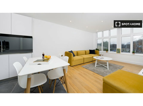 Apartamento de 2 quartos para alugar em Bushwood, Londres - Apartamentos