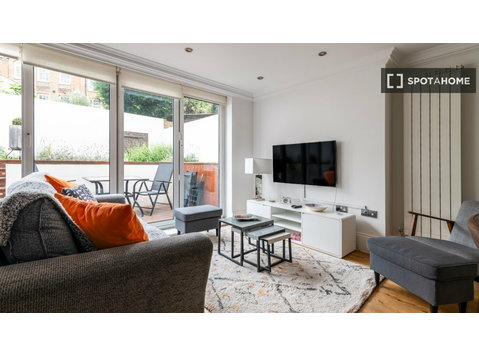 Appartamento con 2 camere da letto in affitto a Chalk Farm,… - Appartamenti