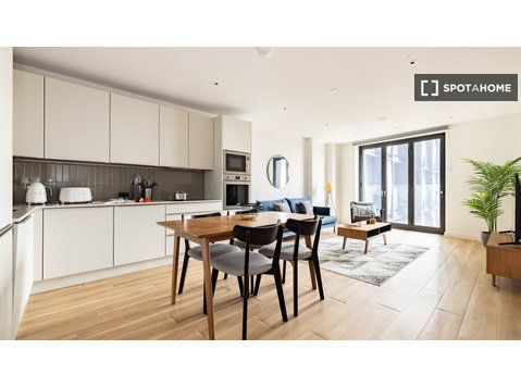 2-bedroom apartment for rent in Fairfield, London - Apartments