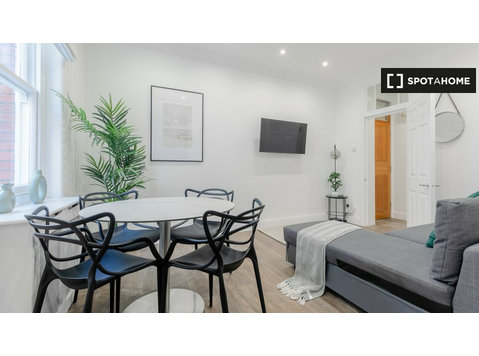Apartamento de 2 dormitorios en alquiler en Fitzrovia,… - Pisos