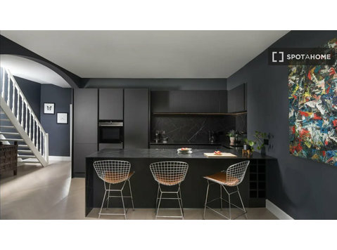 2-bedroom apartment for rent in London - Apartments