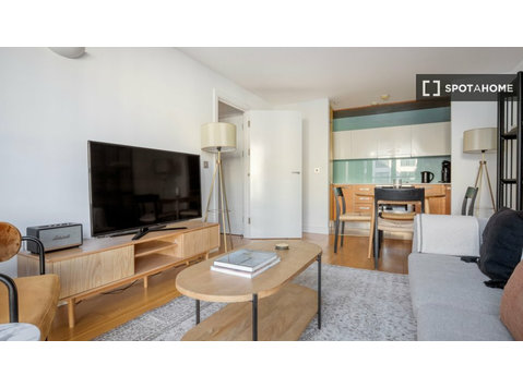 2-bedroom apartment for rent in London, London - Apartments