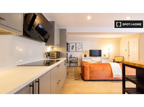 Paddington, Londra'da kiralık 2 odalı daire - Apartman Daireleri