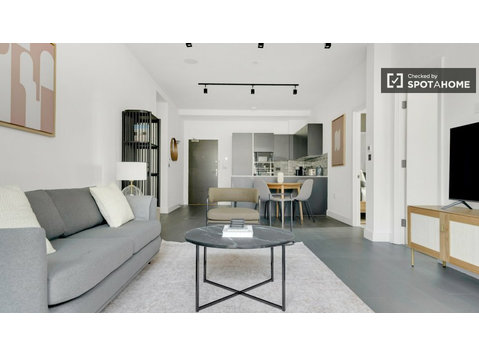 2-bedroom apartment for rent in St Saviours Estate, London - อพาร์ตเม้นท์