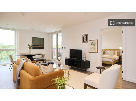Apartamento de 2 quartos para alugar em Tottenham, Londres - Apartamentos