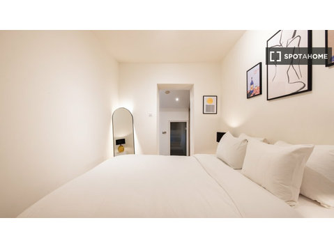 Apartamento de 2 dormitorios en alquiler en Westminster,… - Pisos