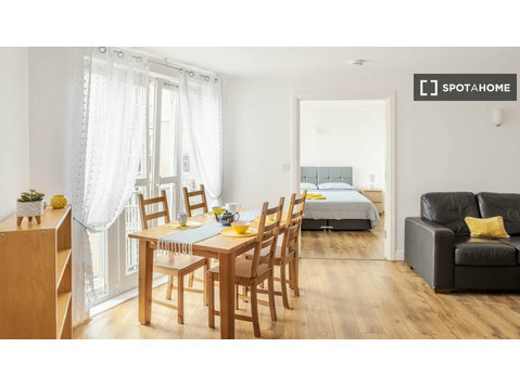 Apartamento de 2 dormitorios en alquiler en Whitechapel,… - Pisos