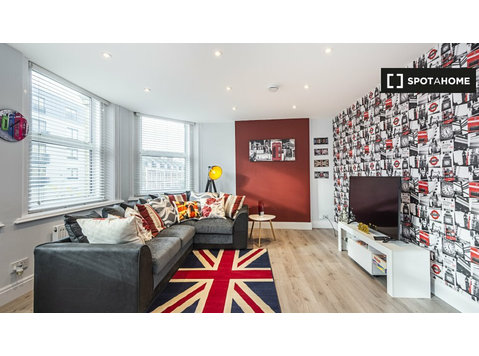 Apartamento de 2 quartos para alugar em Kilburn, Londres - Apartamentos