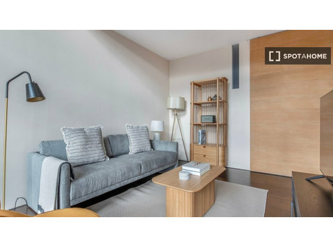 Apartamento de 2 quartos para alugar em Londres - Apartamentos