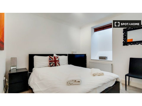 3 pokojowe mieszkanie do wynajęcia w Edgware Road w Londynie - Mieszkanie