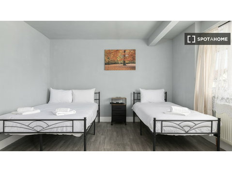 Apartamento de 3 habitaciones en alquiler en Londres - Pisos