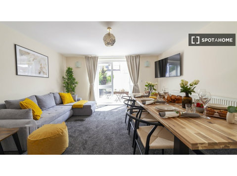 Appartement de 3 chambres à louer à Maryland, Londres - Appartements
