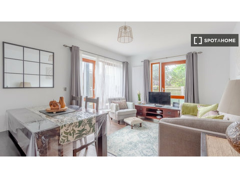 3-bedroom apartment for rent in Shadwell, London - Apartmány
