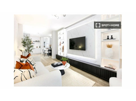 Appartamento con 3 camere da letto in affitto a Silvertown,… - Appartamenti