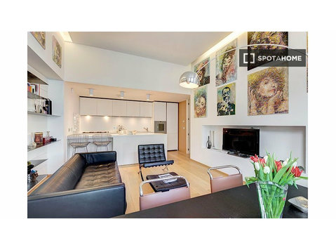 4-bedroom apartment for rent in Queen's Gate, London. - Апартмани/Станови