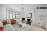 4-bedroom apartment for rent in Saint Leonard's, London