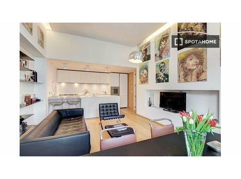 Apartamento de 4 quartos para alugar em South Kensington,… - Apartamentos