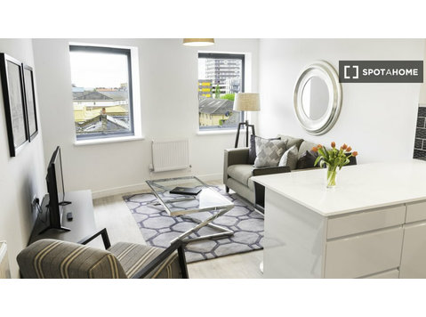 Increíble piso de 1 dormitorio para alquilar en Tower… - Pisos