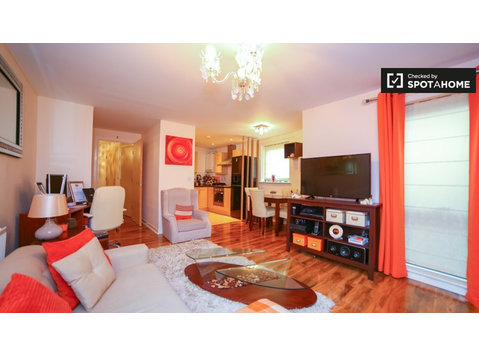 Cosy 2-bedroom apartment to rent in Feltham, London - Apartemen