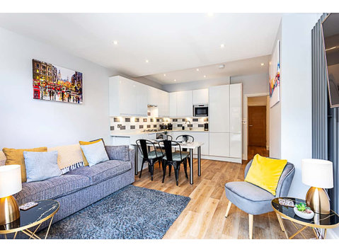 Cozy 2 Bed Apartment in Chiswick - Apartments