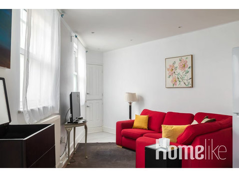 Fulham Amazing 2-Bedroom House - Apartments
