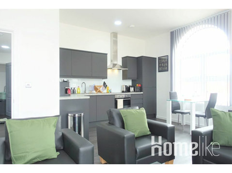 Lovely One  Bed  apartment in Feltham - آپارتمان ها