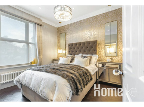 Luxury 1-Bed Apartment in sought after prime London location - Apartments