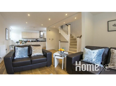 Luxury triplex apartment in Finchley - Appartamenti