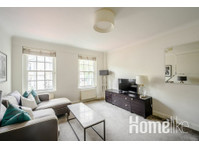 Modern 2 Bed Flat in the heart of Chelsea - Apartamente