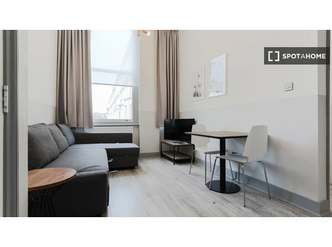 One bedroom apartment for rent in Earl's Court, London - Apartmány