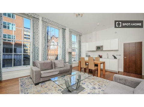 Apartamento de um quarto para alugar em Russell Square,… - Apartamentos