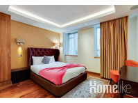 Royal Three Bedroom Smart Apartment - Căn hộ