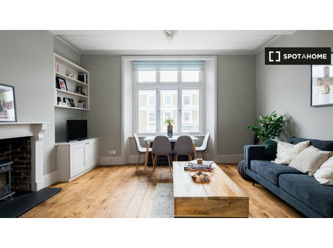 Serviced 2-Bedroom Apartment to rent in Primrose Hill - Διαμερίσματα