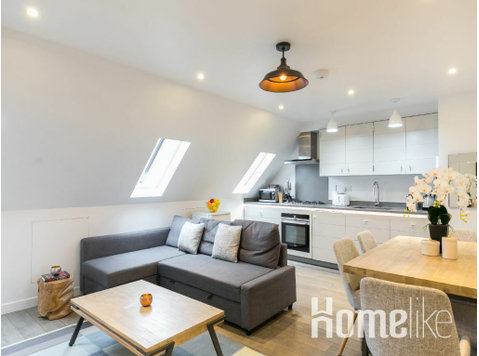 Amplio apartamento de 2 habitaciones en Fitzrovia - Pisos