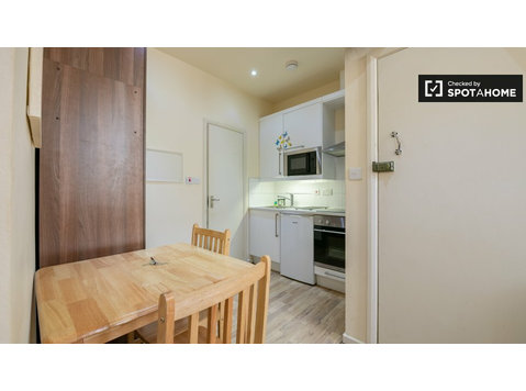 Studio Apartment for rent in London - Byty
