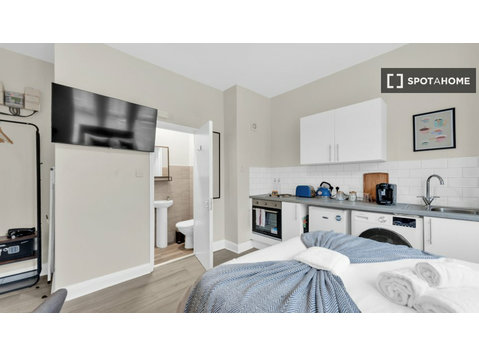 Apartamento estúdio para alugar em Hornsey, Londres - Apartamentos