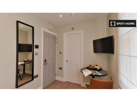 Studio apartment for rent in London - Квартиры