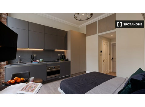 Studio apartment for rent in Marylebone, London - 아파트