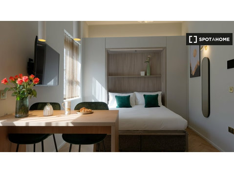 Studio apartment for rent in South Kensington, London - Byty