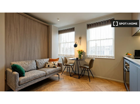 Studio apartment for rent in South Kensington, London - Asunnot